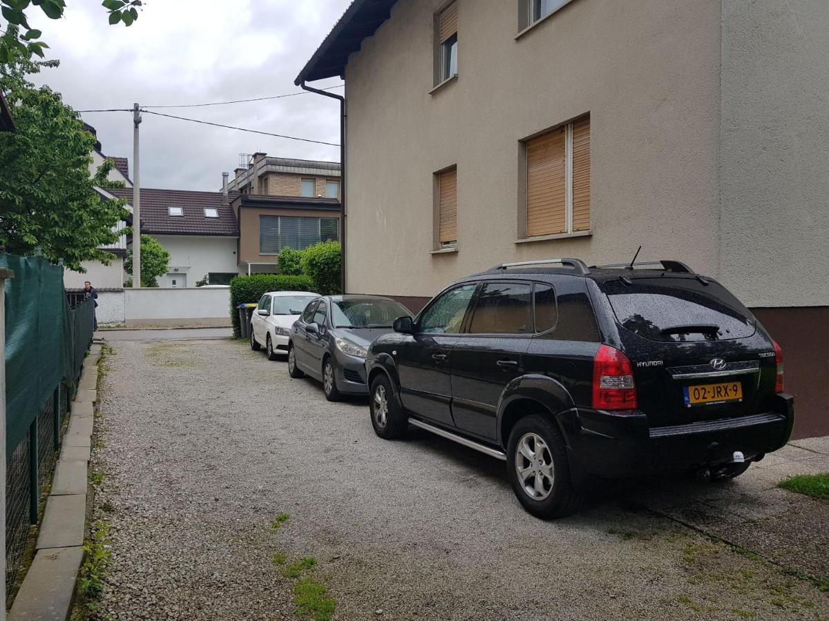 Vacation House Artorius Λιουμπλιάνα Εξωτερικό φωτογραφία